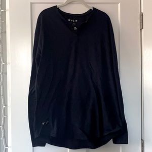 BYLT MEN’s HENLEY • NEW WITHOUT TAGS